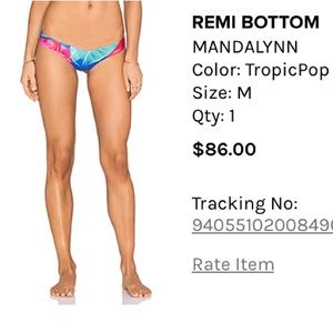 MANDALYNN Thong Botton